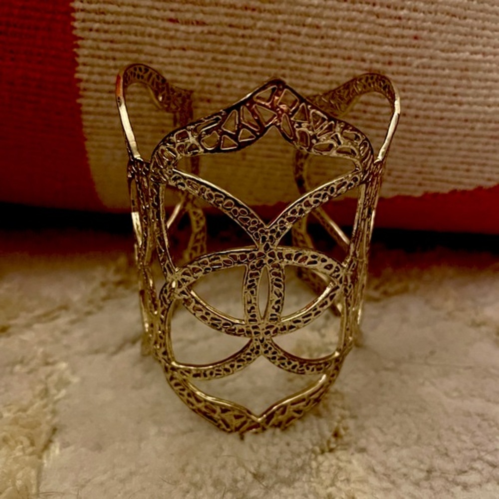 Kendra Scott GOLD vintage Roni cuff